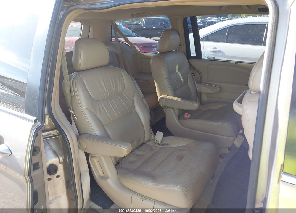 2006 HONDA ODYSSEY TOURING VIN: 5FNRL38886B006584
