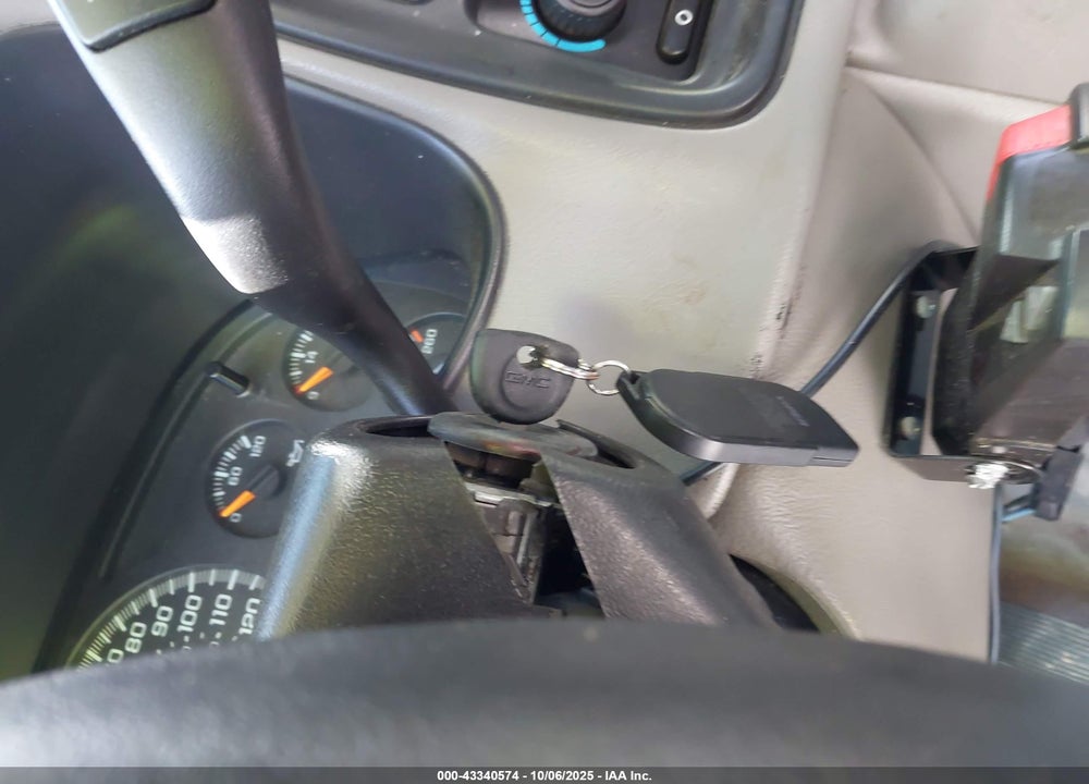 2007 GMC SIERRA 3500 CLASSIC SLT VIN: 1GTJK33D67F148336