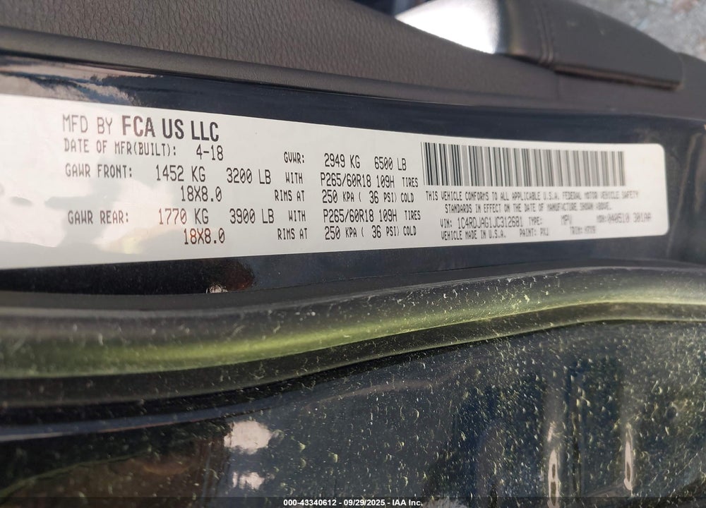 2018 DODGE DURANGO SXT AWD VIN: 1C4RDJAG1JC312681