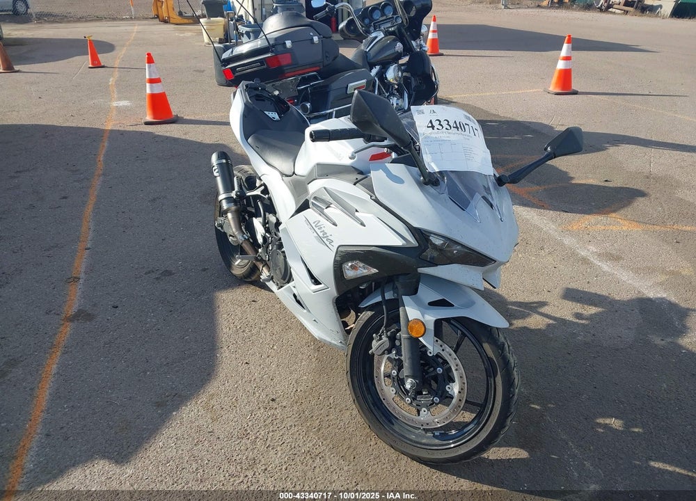 2025 KAWASAKI EX500 H VIN: ML5EXGH16SDA43967