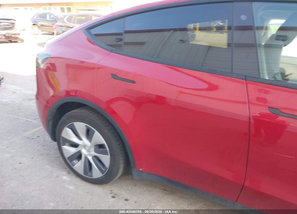 2021 TESLA MODEL Y VIN: 5YJYGDEE2MF251572