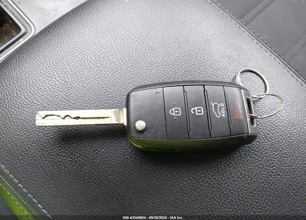 2020 KIA SORENTO 2.4L LX VIN: 5XYPGDA35LG655280