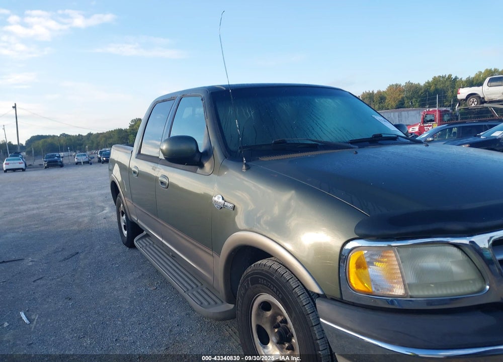 2002 FORD F-150 LARIAT/XLT VIN: 1FTRW07LX2KA56458