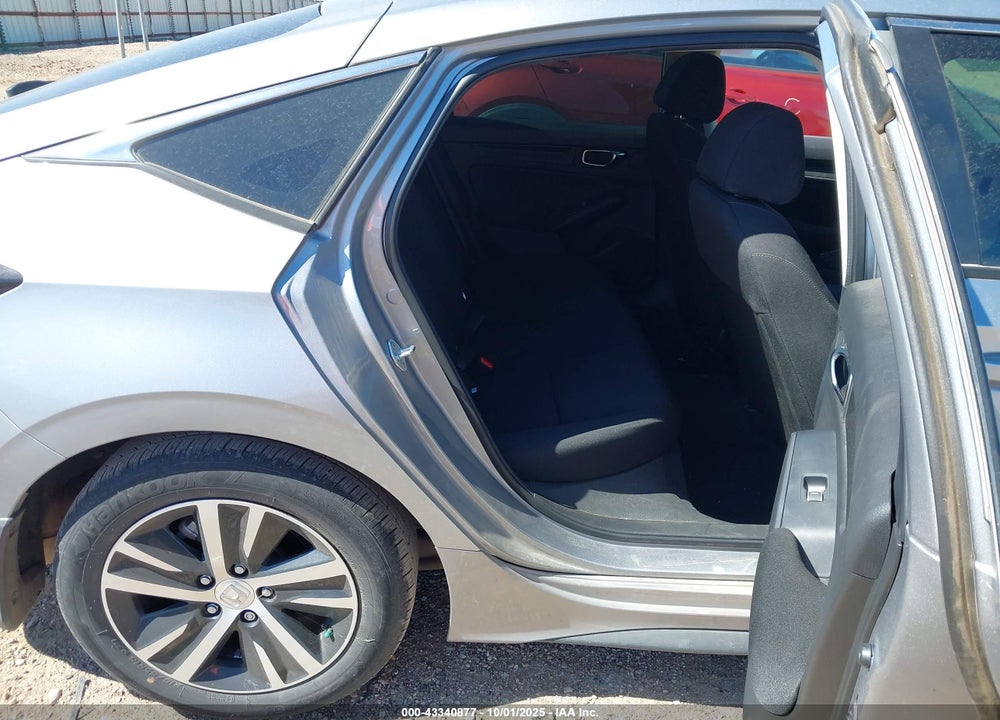 2024 HONDA CIVIC LX VIN: 19XFL2H5XRE016837