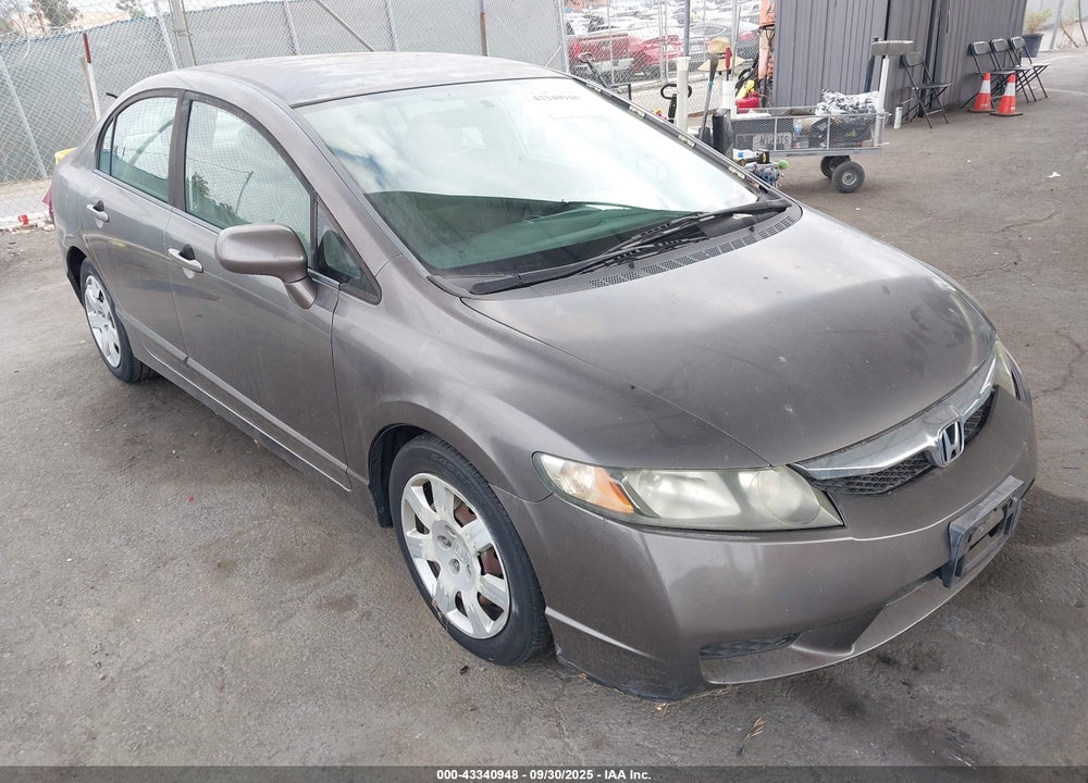 2010 HONDA CIVIC LX VIN: 19XFA1F52AE071158