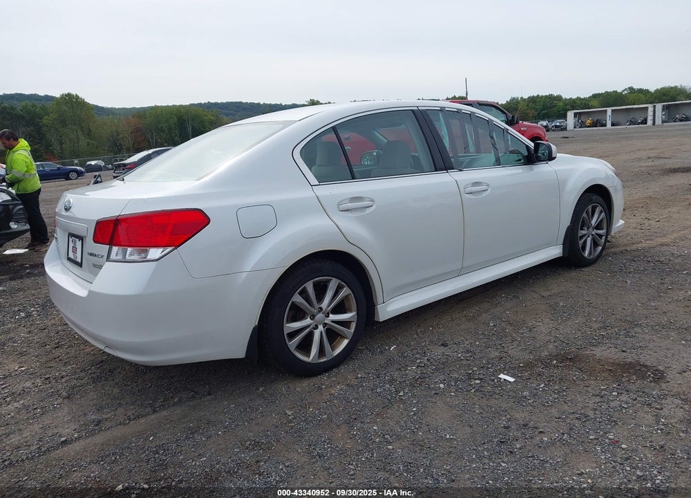 2013 SUBARU LEGACY 2.5I PREMIUM VIN: 4S3BMBC67D3042937