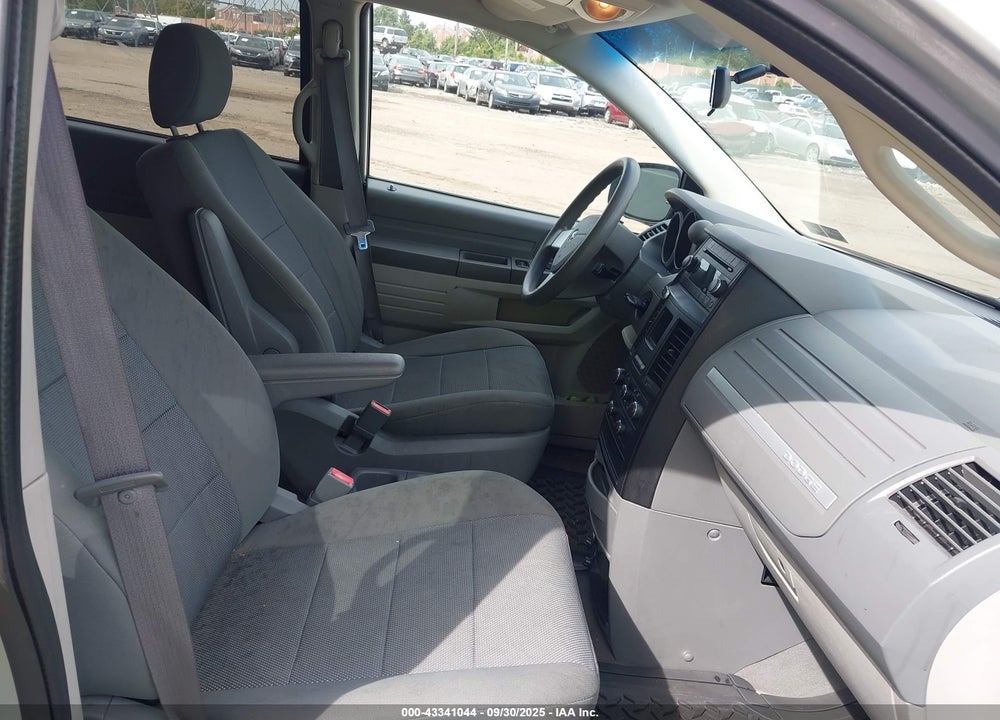 2009 DODGE GRAND CARAVAN SE VIN: 2D8HN44EX9R621607