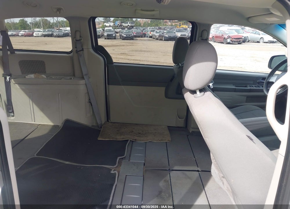 2009 DODGE GRAND CARAVAN SE VIN: 2D8HN44EX9R621607