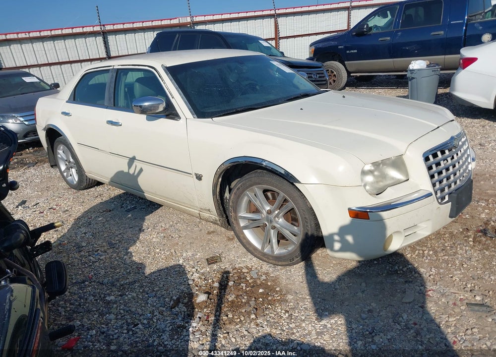 2007 CHRYSLER 300C VIN: 2C3KA63H27H753131