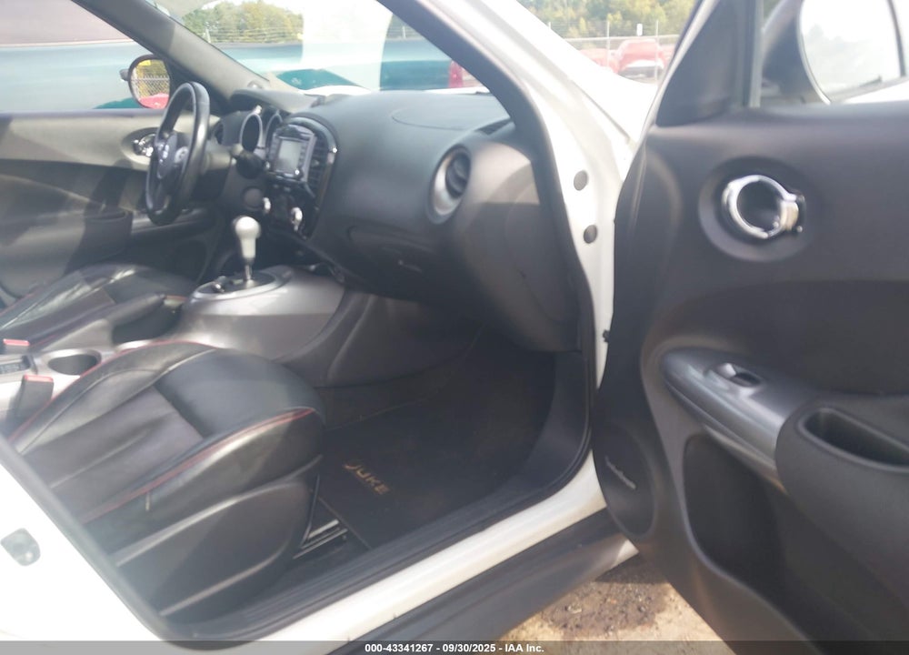 2014 NISSAN JUKE SL VIN: JN8AF5MV0ET484638