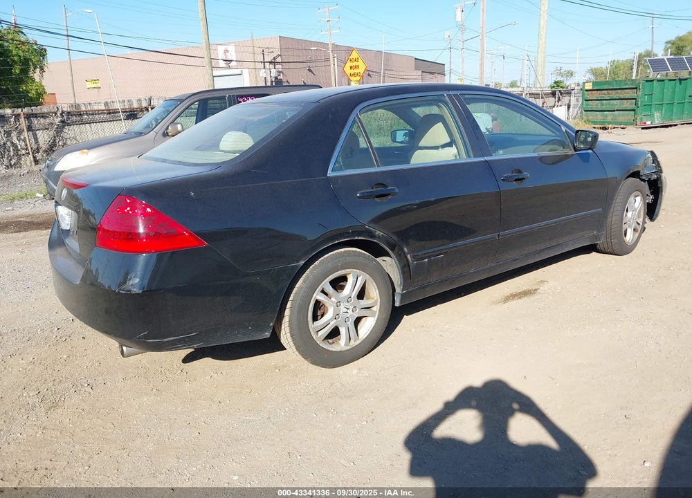 2007 HONDA ACCORD 2.4 EX VIN: 1HGCM56757A174350