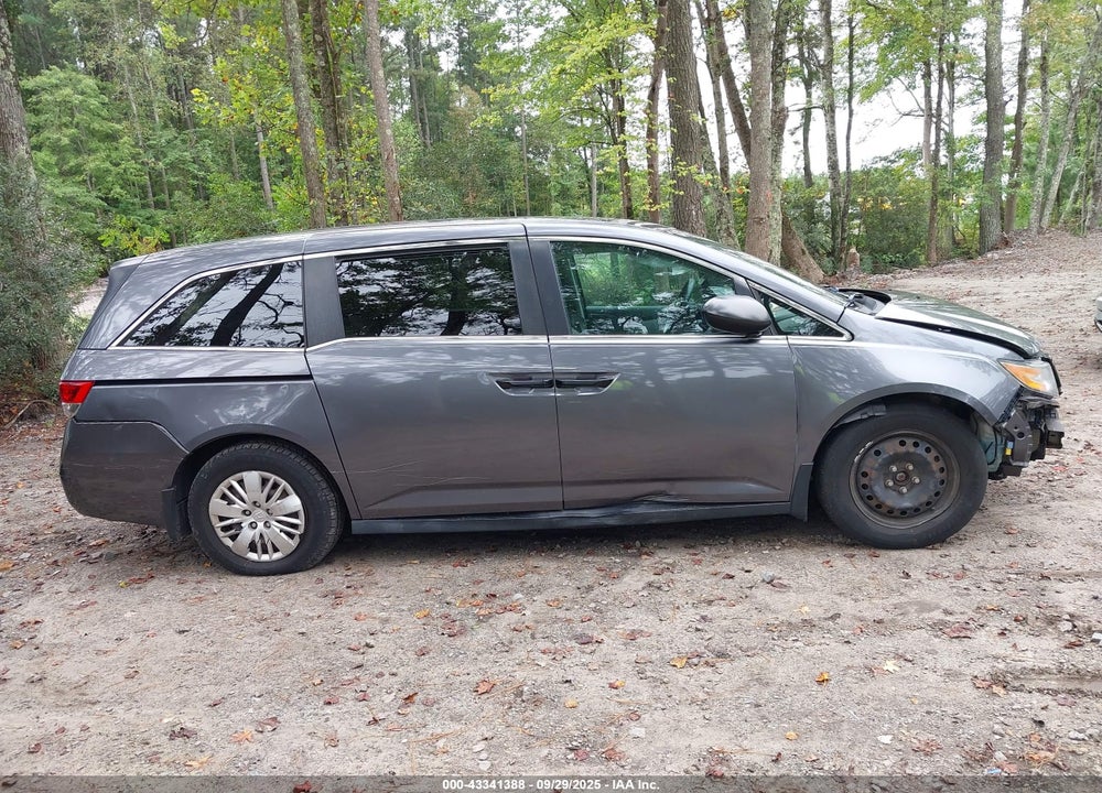 2016 HONDA ODYSSEY LX VIN: 5FNRL5H26GB123976