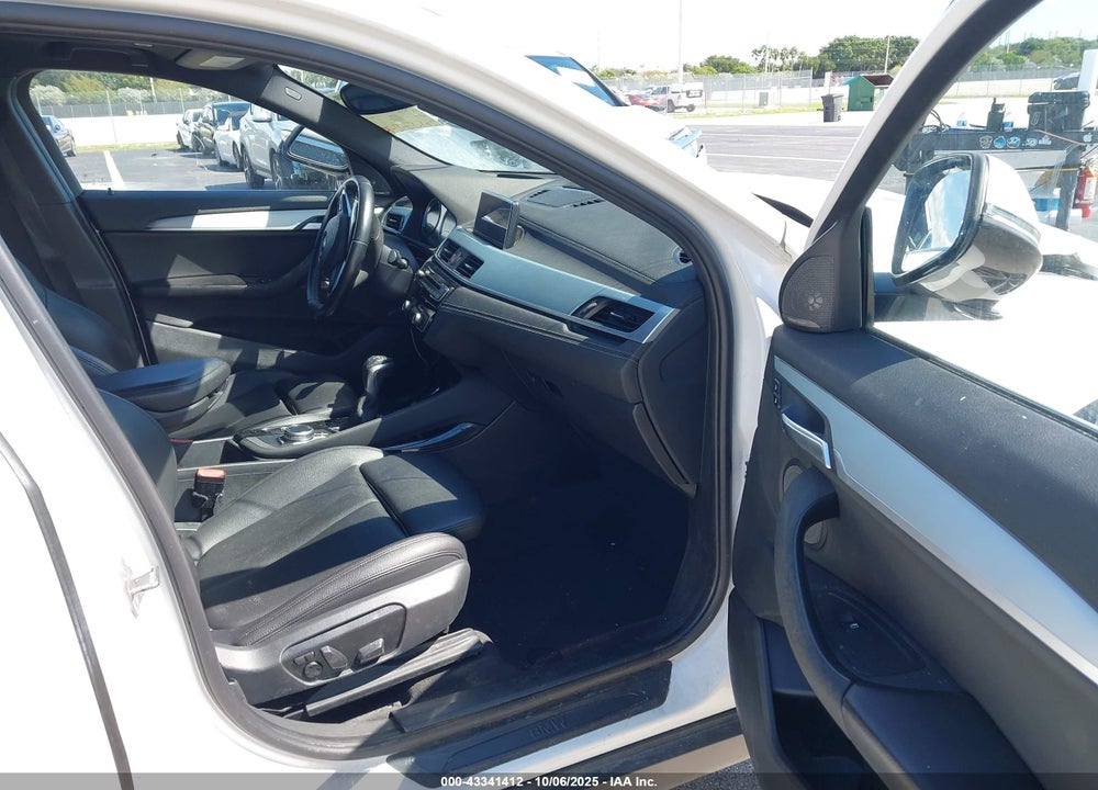 2018 BMW X2 VIN: WBXYJ5C33JEF71205