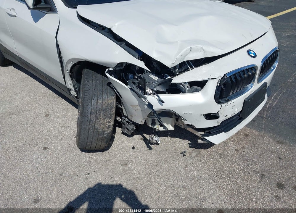 2018 BMW X2 VIN: WBXYJ5C33JEF71205