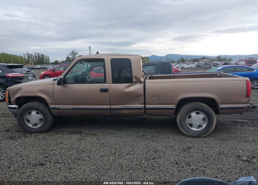 1997 GMC SIERRA 1500 VIN: 1GTEK19R0VE538182