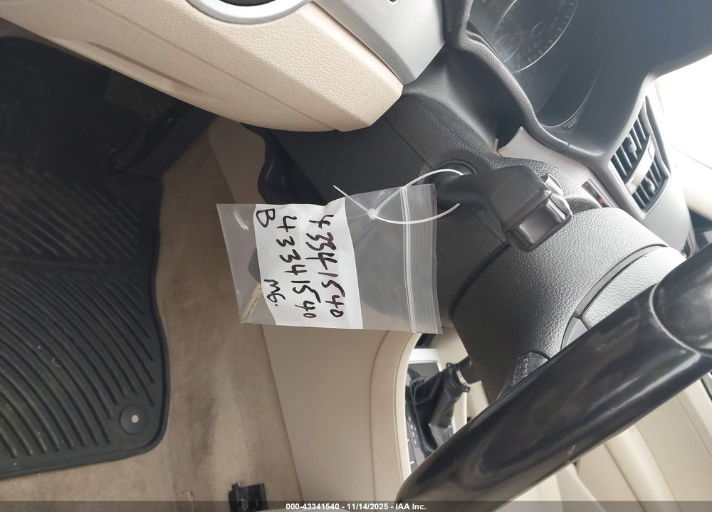 2013 VOLKSWAGEN PASSAT 2.5L SE VIN: 1VWBP7A32DC046842