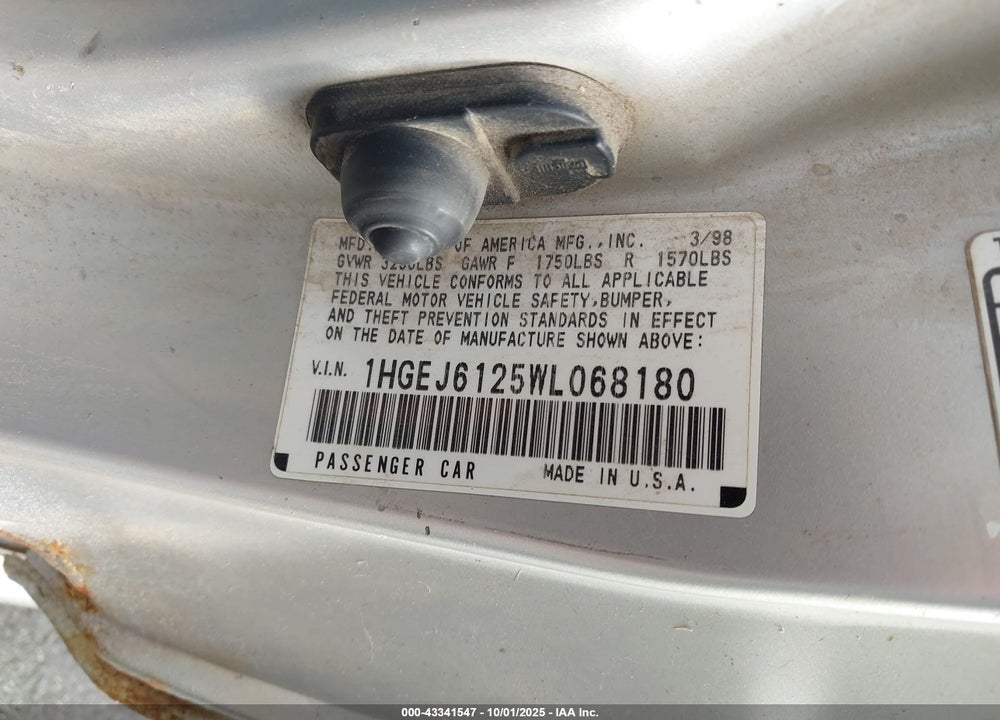 1998 HONDA CIVIC DX VIN: 1HGEJ6125WL068180