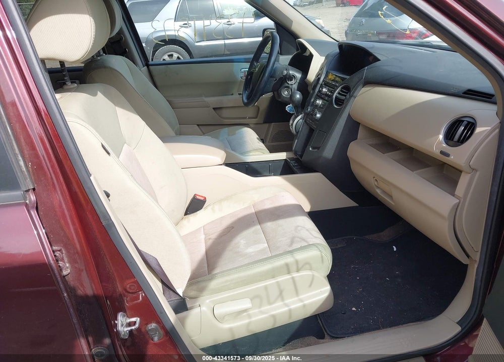 2013 HONDA PILOT VIN: 5FNYF4H44DB071516