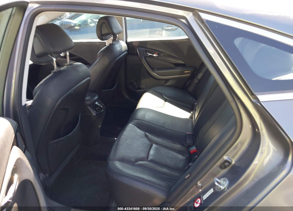 2013 HYUNDAI AZERA VIN: KMHFG4JG5DA258308