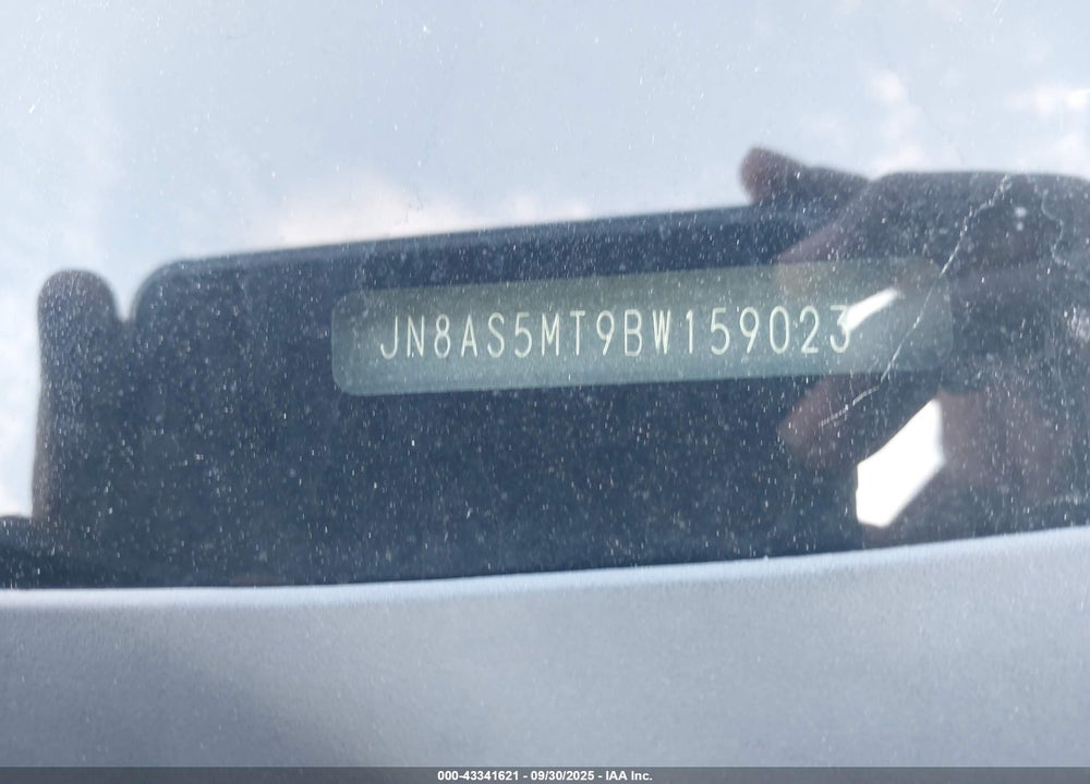 2011 NISSAN ROGUE SPORT VIN: JN8AS5MT9BW159023
