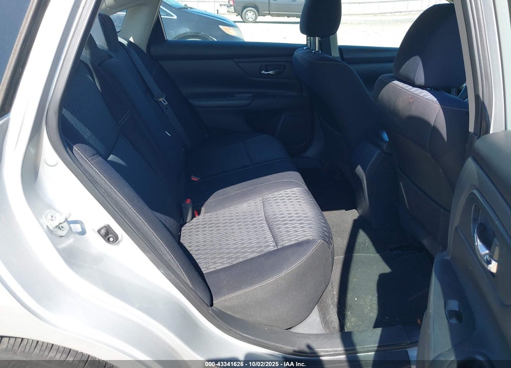 2017 NISSAN ALTIMA VIN: 1N4AL3AP0HN346434