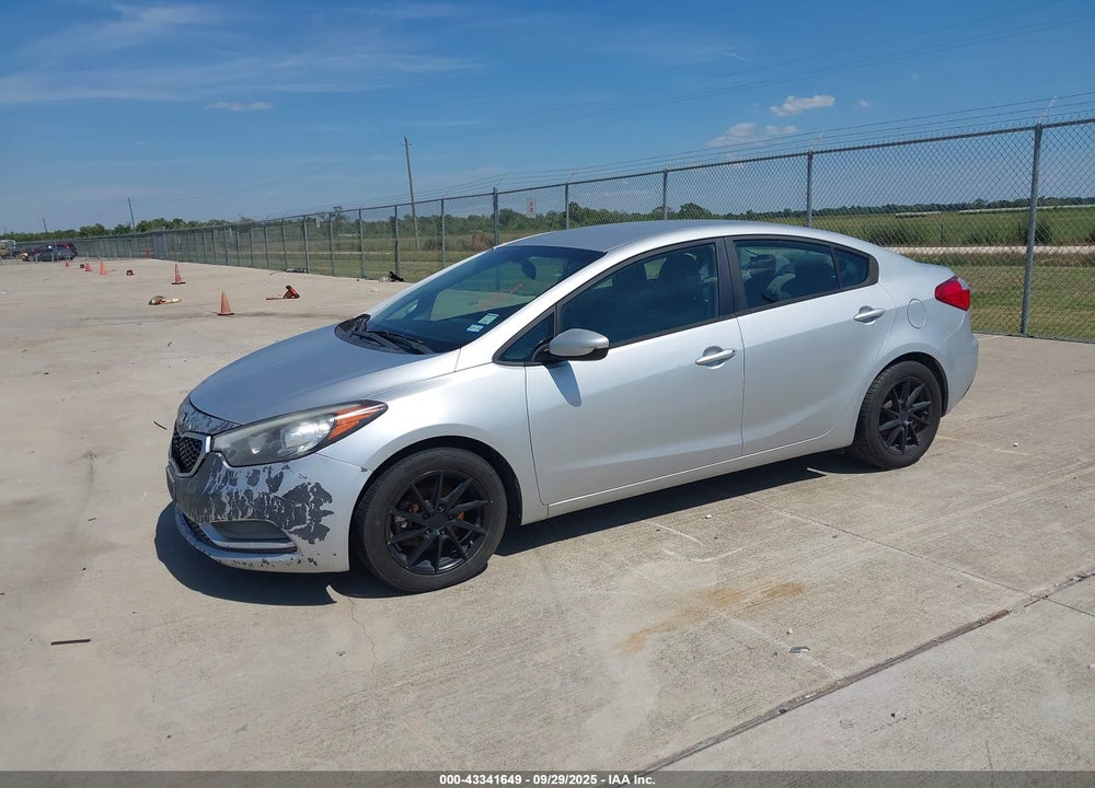 2015 KIA FORTE LX VIN: KNAFK4A63F5418768