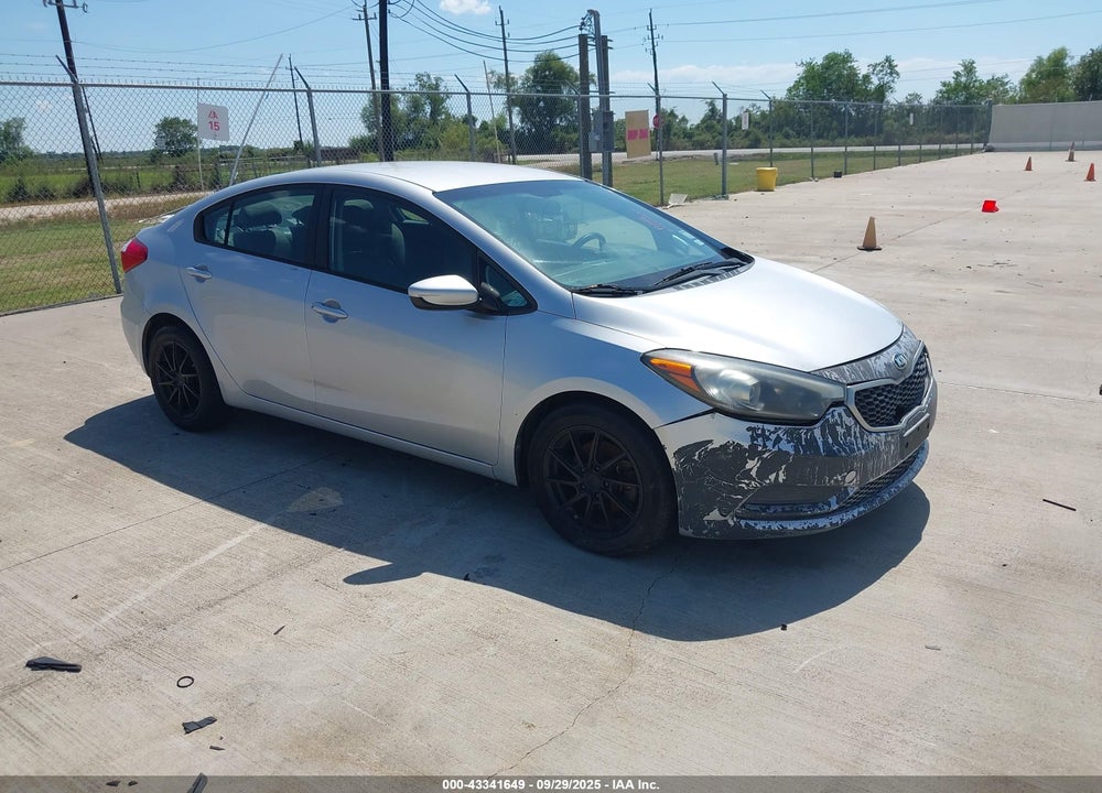 2015 KIA FORTE LX VIN: KNAFK4A63F5418768