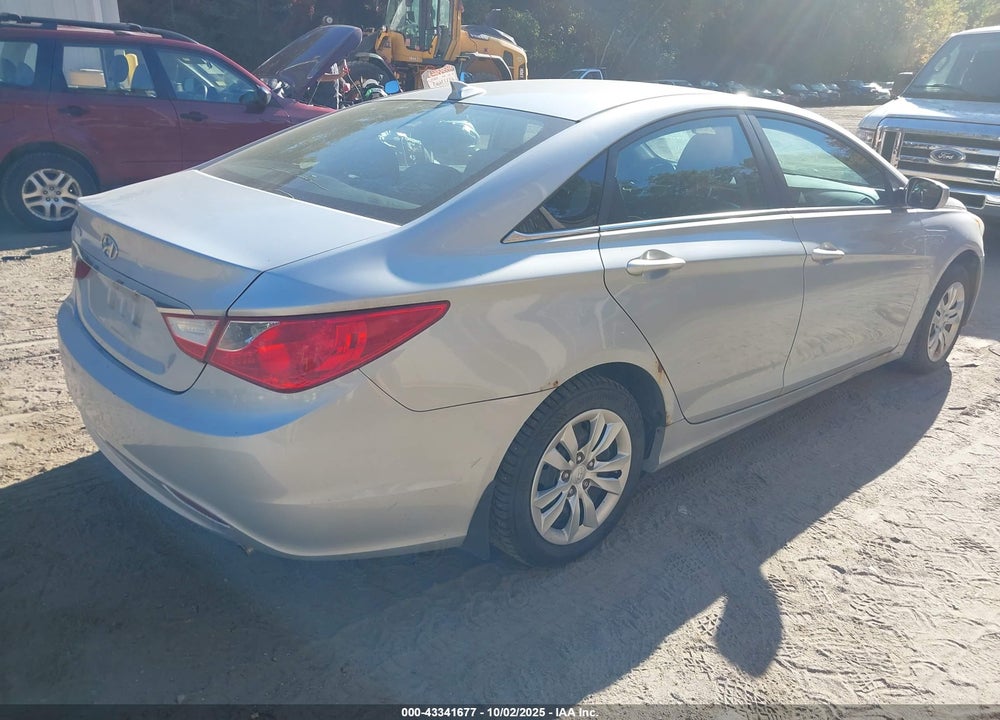 2012 HYUNDAI SONATA VIN: 5NPEB4AC5CH495867