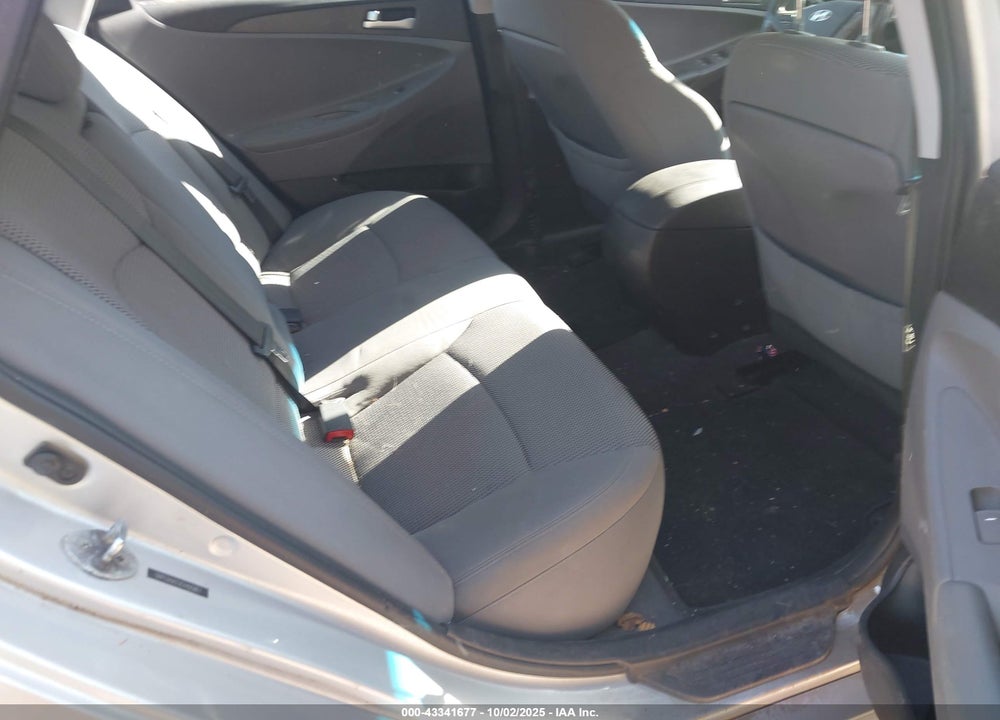 2012 HYUNDAI SONATA VIN: 5NPEB4AC5CH495867