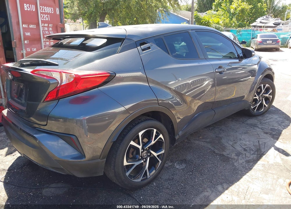 2018 TOYOTA C-HR XLE PREMIUM VIN: NMTKHMBX2JR032481