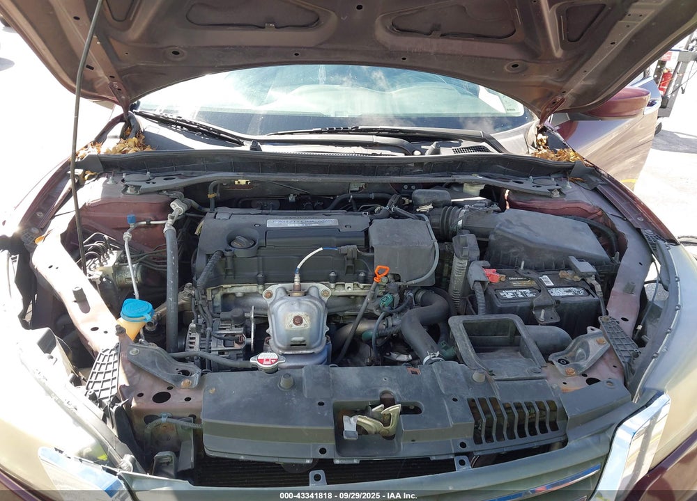 2015 HONDA ACCORD VIN: 1HGCR2F55FA190061