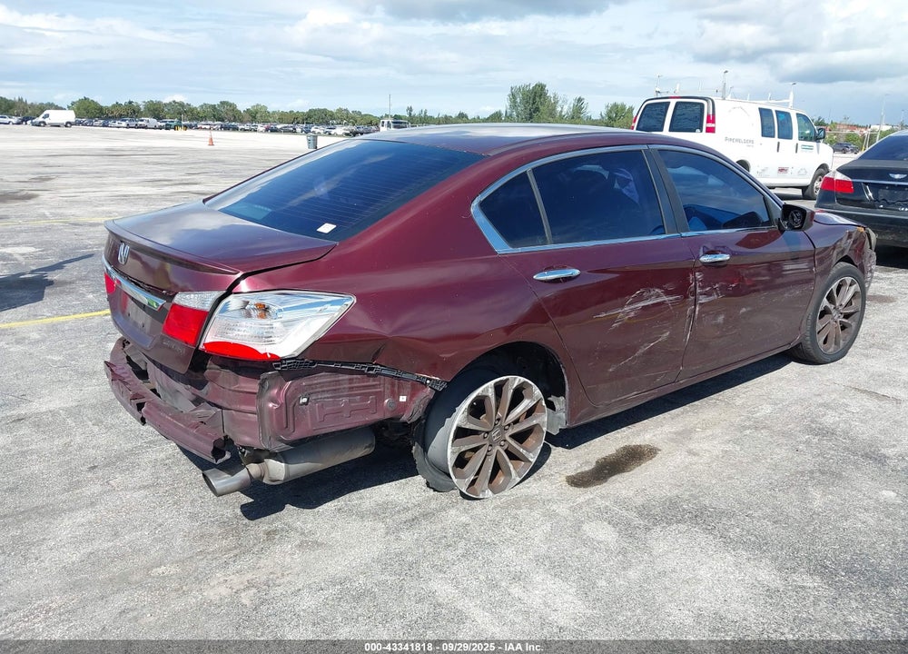2015 HONDA ACCORD VIN: 1HGCR2F55FA190061