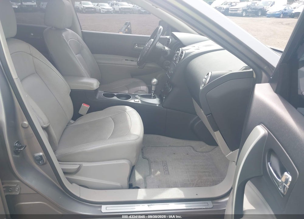 2012 NISSAN ROGUE SV W/SL PKG VIN: JN8AS5MV7CW417302