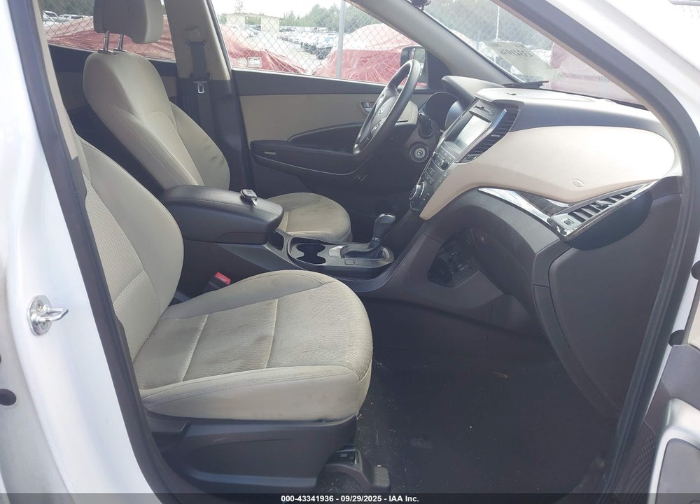 2017 HYUNDAI SANTA FE SPORT 2.4L VIN: 5NMZUDLBXHH027377