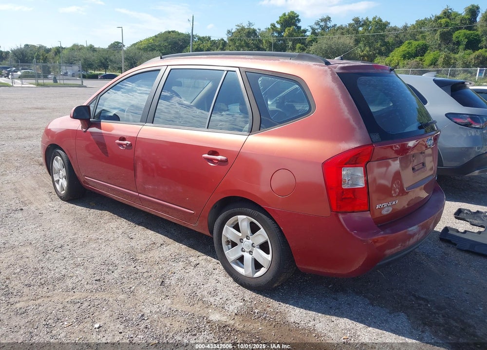 2008 KIA RONDO VIN: KNAFG526487144557