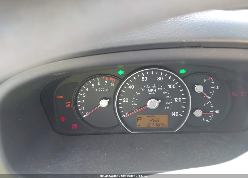 2008 KIA RONDO VIN: KNAFG526487144557