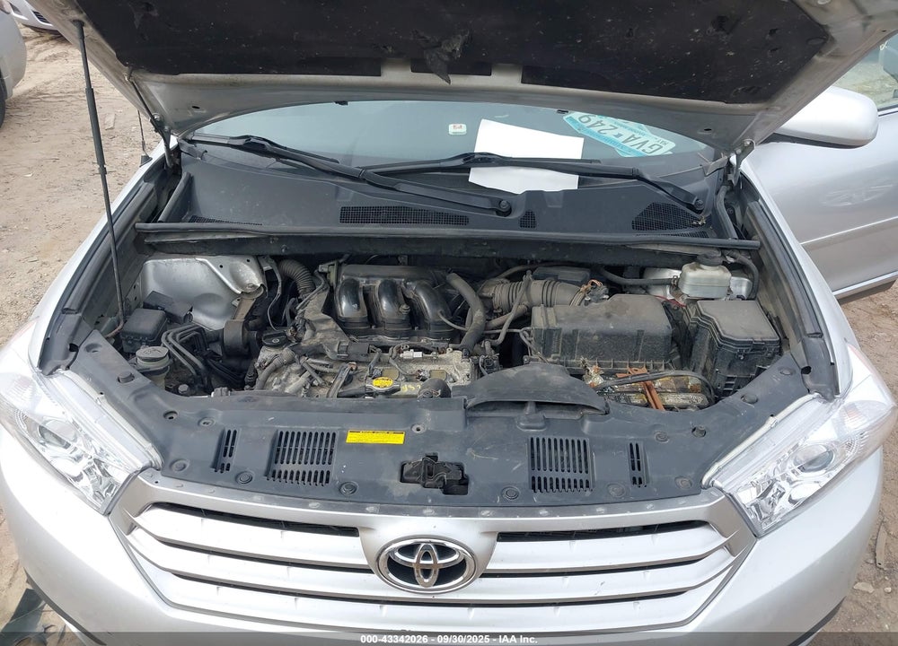 2012 TOYOTA HIGHLANDER BASE V6 VIN: 5TDBK3EH7CS119605