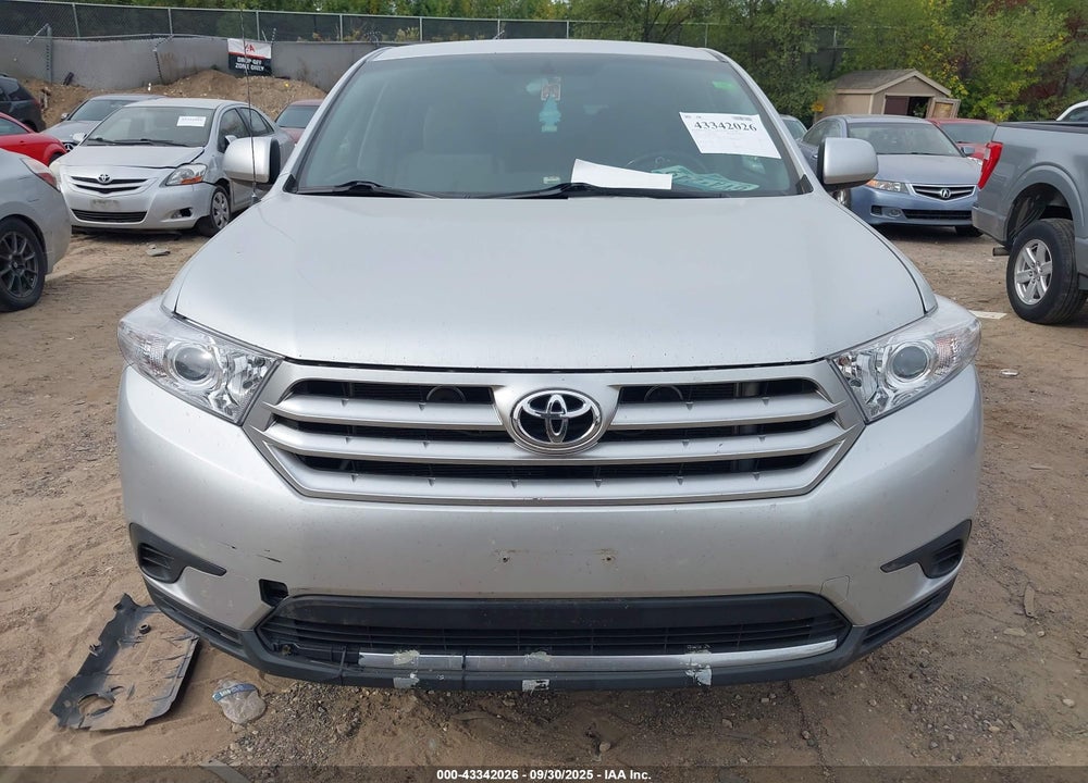 2012 TOYOTA HIGHLANDER BASE V6 VIN: 5TDBK3EH7CS119605