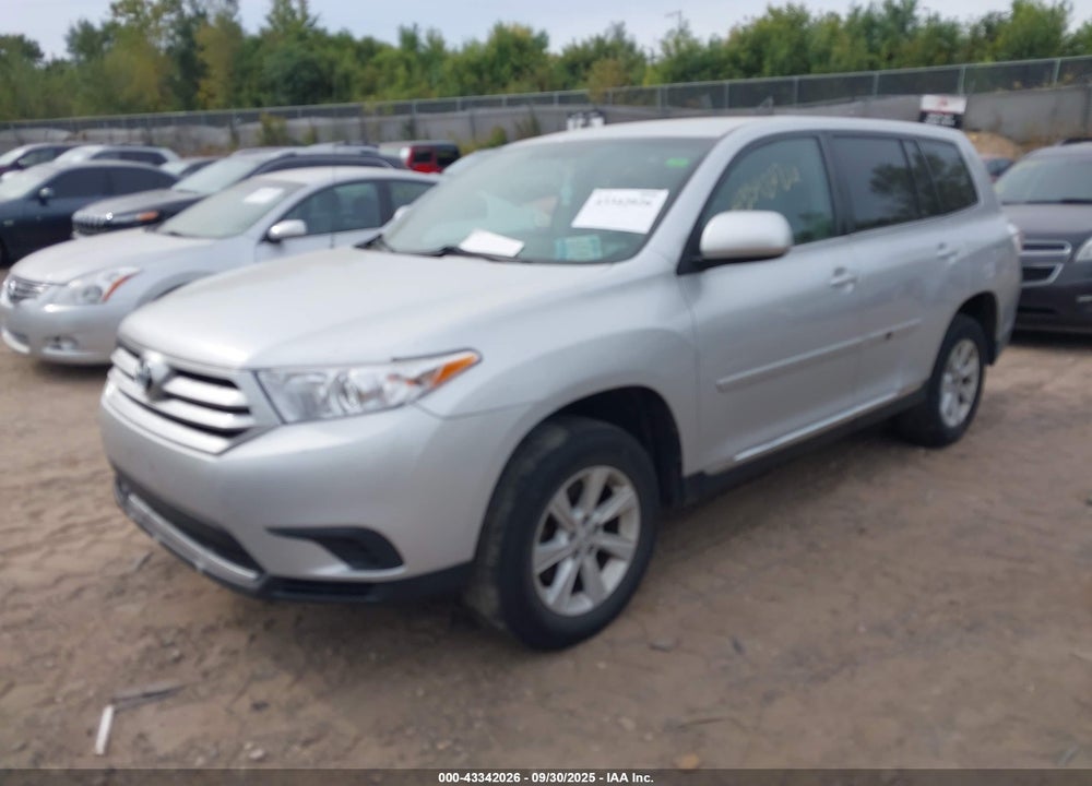 2012 TOYOTA HIGHLANDER BASE V6 VIN: 5TDBK3EH7CS119605