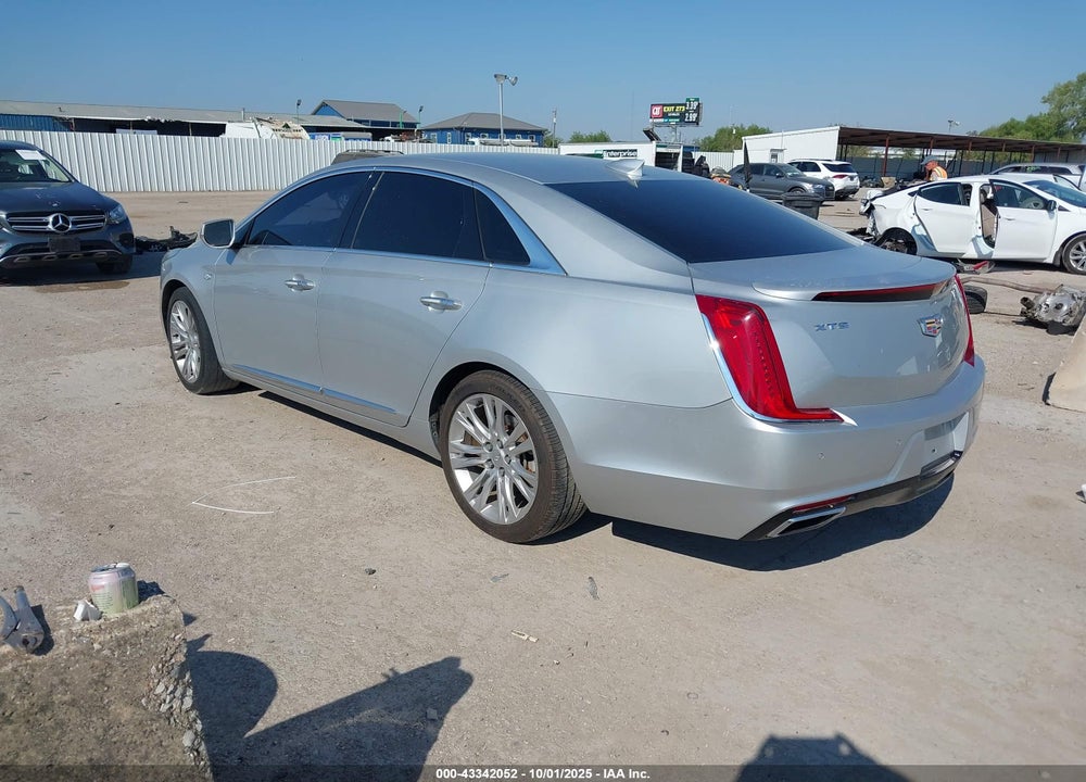 2018 CADILLAC XTS VIN: 2G61M5S32J9117733