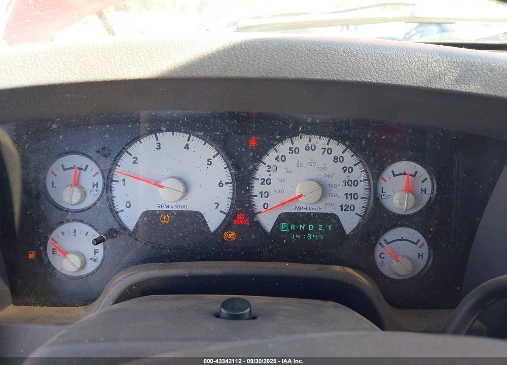 2008 DODGE RAM 1500 SLT VIN: 1D7HU18N18J157495