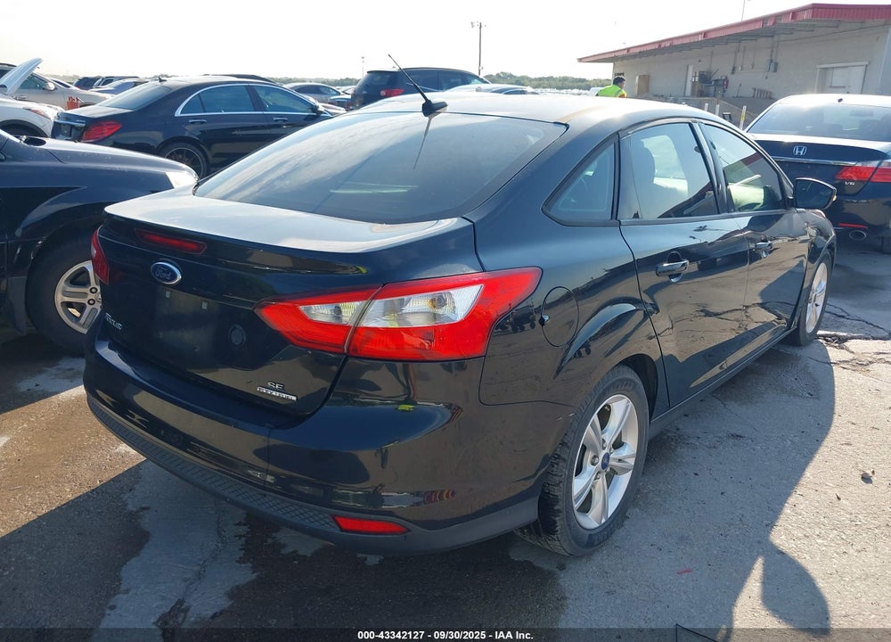 2014 FORD FOCUS SE VIN: 1FADP3F25EL218180