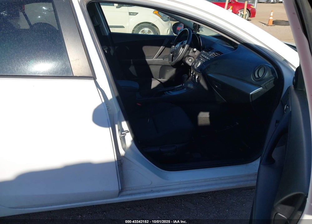2010 MAZDA 3 VIN: JM1BL1SG7A1164650