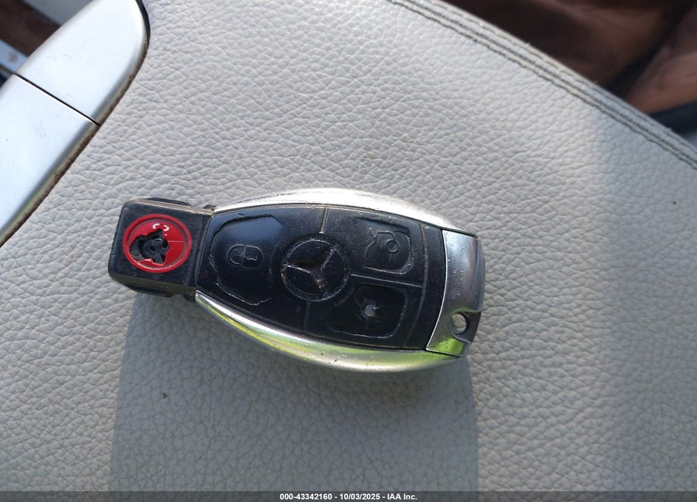 2007 MERCEDES-BENZ GL-CLASS VIN: 4JGBF71E67A103370