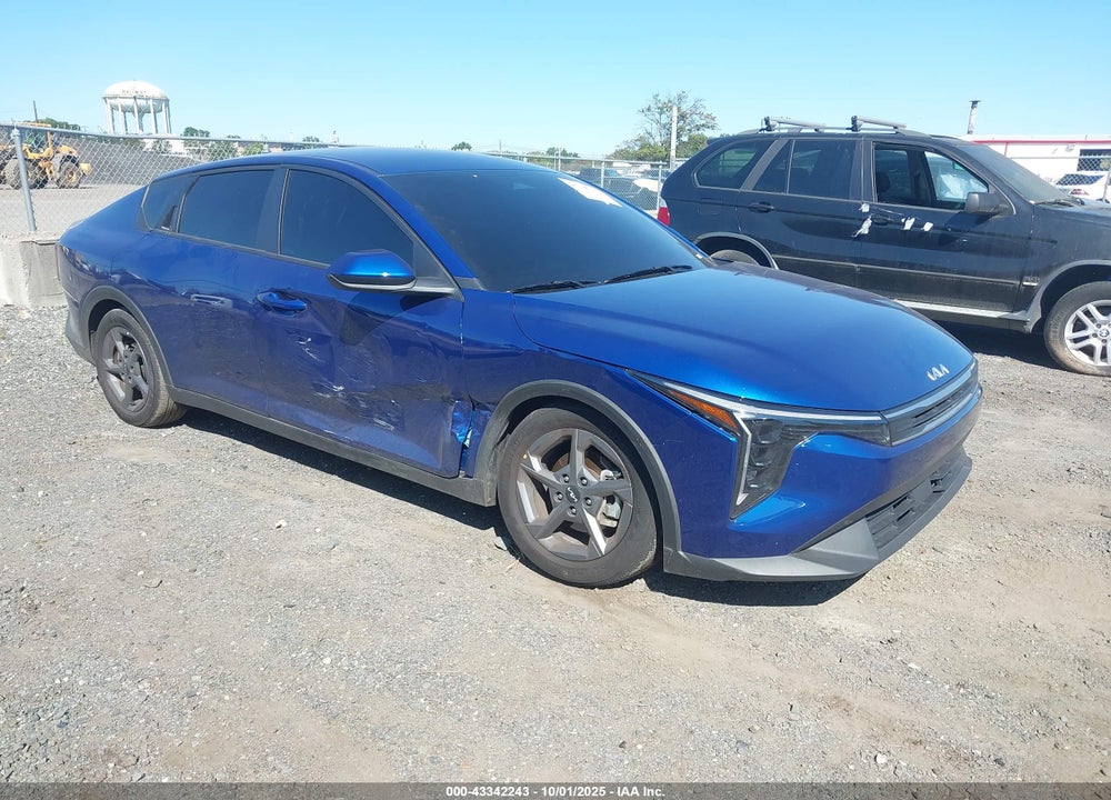 2025 KIA K4 LXS VIN: 3KPFT4DE2SE064839