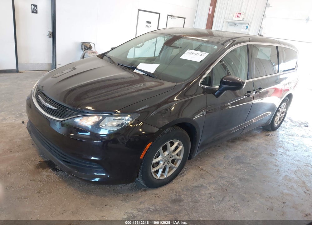 2017 CHRYSLER PACIFICA LX VIN: 2C4RC1CG5HR525425