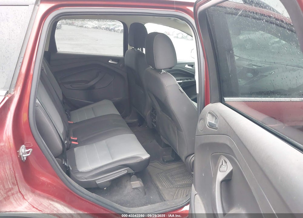 2016 FORD ESCAPE SE VIN: 1FMCU9GX3GUC25245