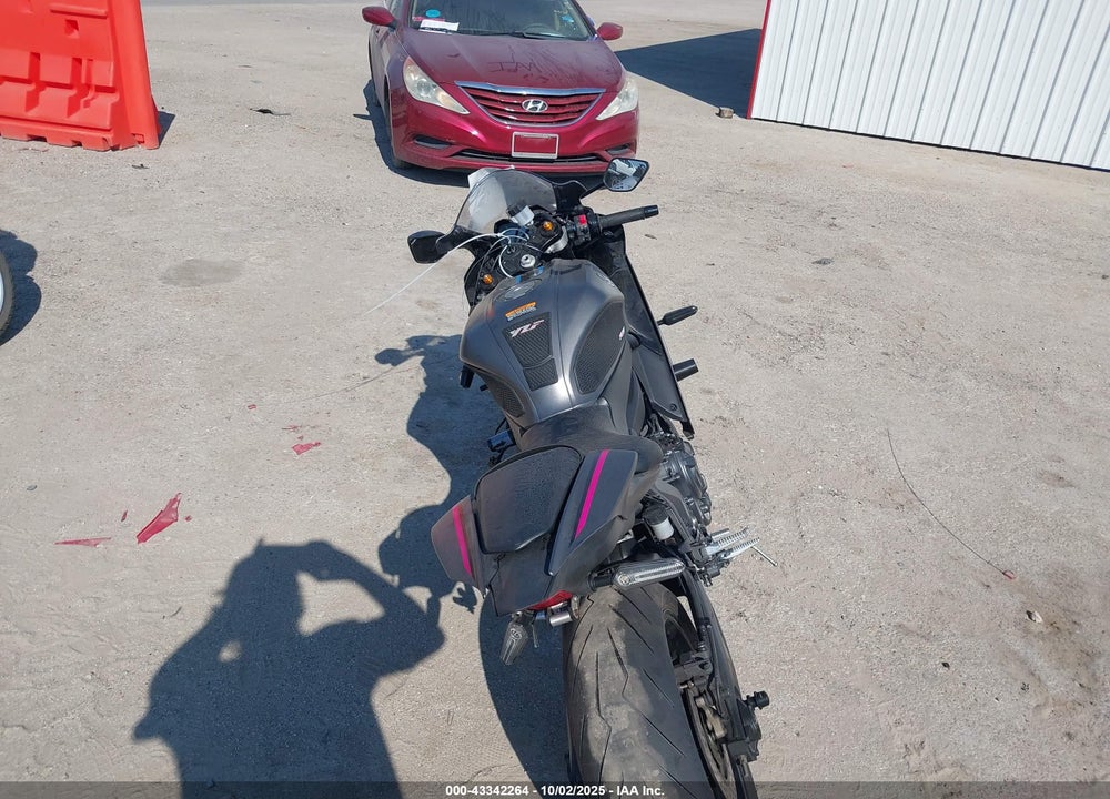 2024 YAMAHA YZFR7 VIN: JYARM38E6RA010080