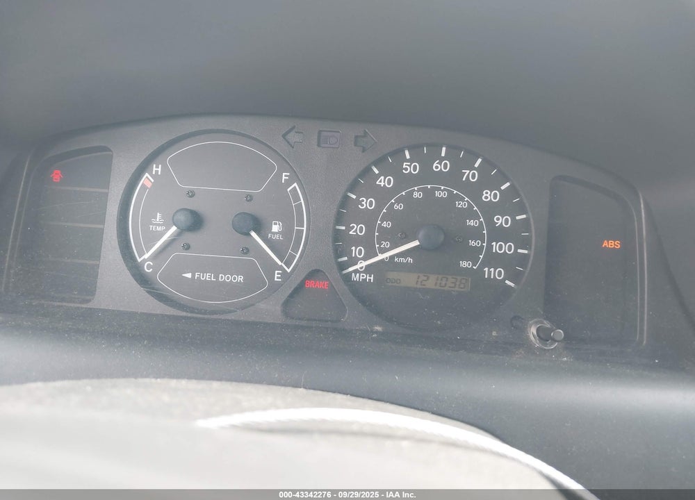 1999 CHEVROLET PRIZM LSI VIN: 1Y1SK5283XZ412109