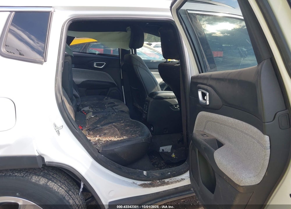 2024 JEEP COMPASS VIN: 3C4NJDBN5RT597097